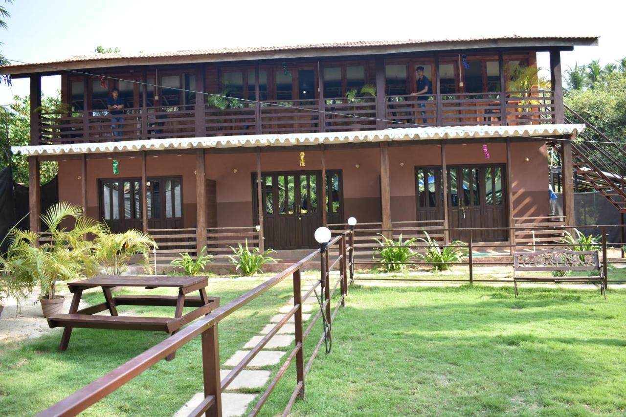 คลับ ปาโลเลม Hotel ภายนอก รูปภาพ